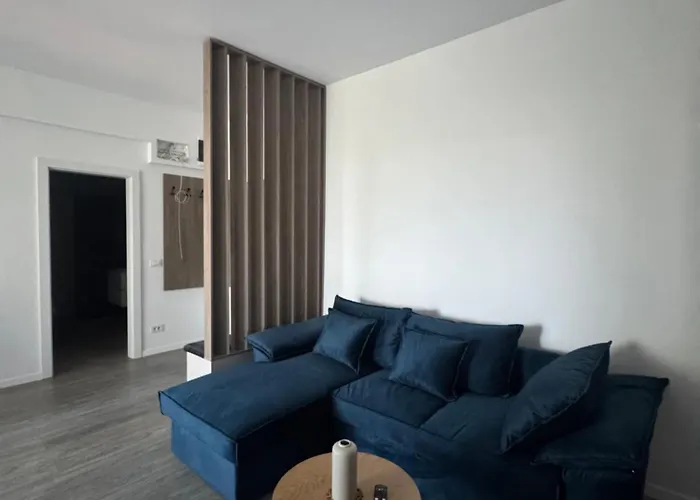 Aziul By The Apartman